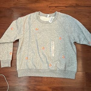 Old navy pullover sweater size L NWT